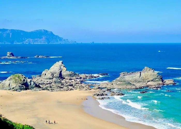 The Cliffs - Piccola Santa Marta de Ortigueira