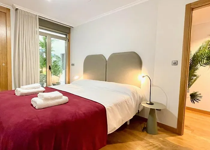 The Cliffs - Piccola